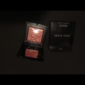 Bobbi brown highlighter